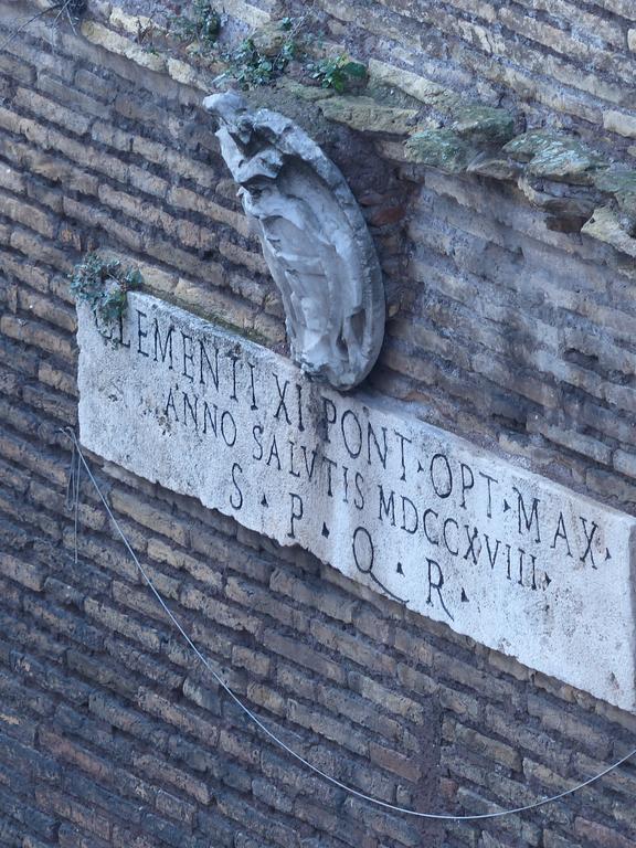 Between Termini & Colosseo 로마 외부 사진